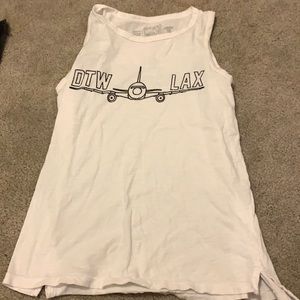 BARELY WORN RETRO BRAND DTW TO LA TANK TOP!!